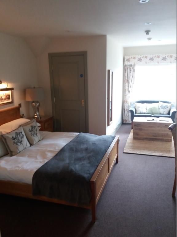 Hotel The Shireburn Arms à Clitheroe Extérieur photo